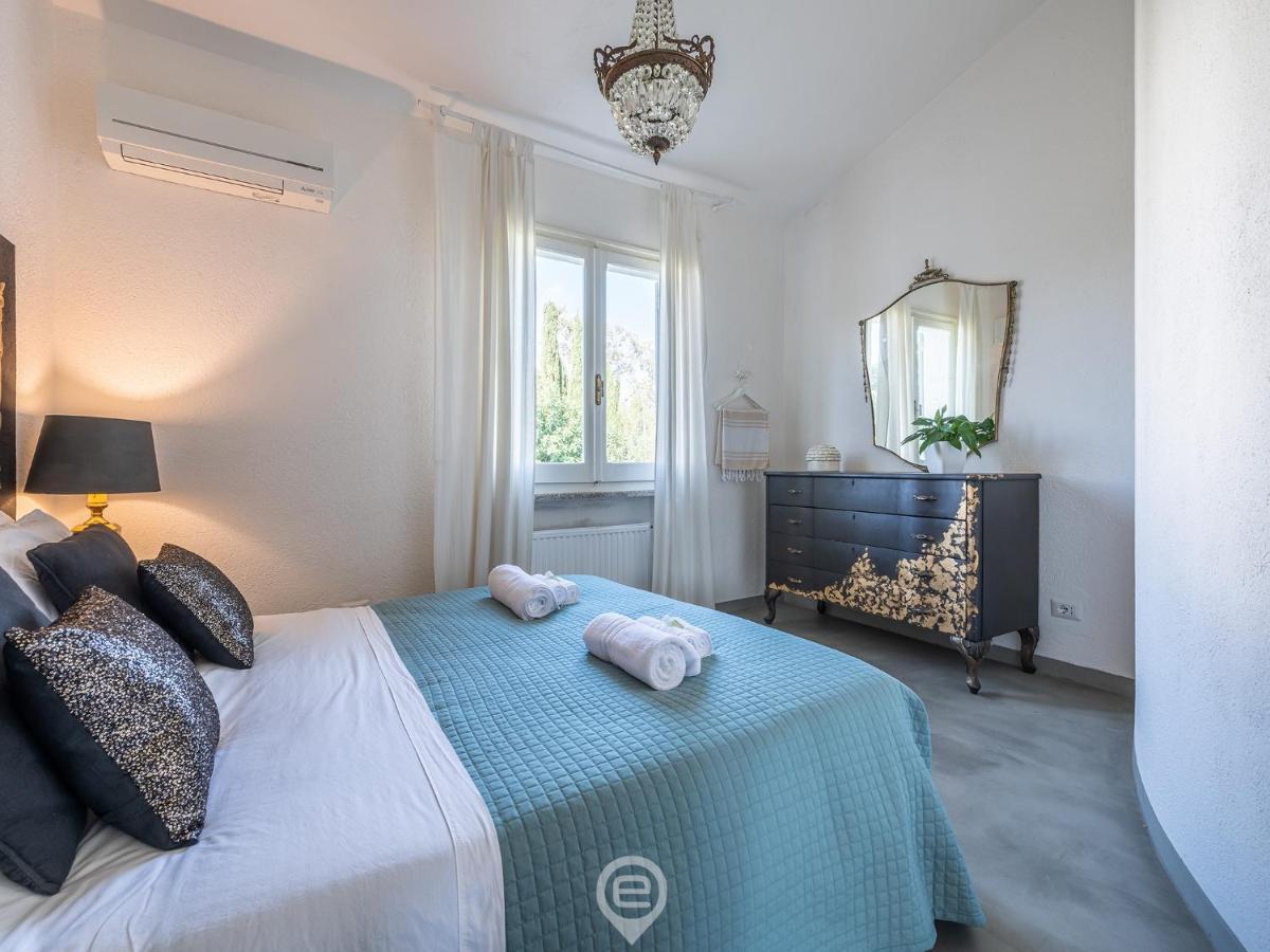 Villa Virago Porto Columbu - Perd'E Sali Extérieur photo